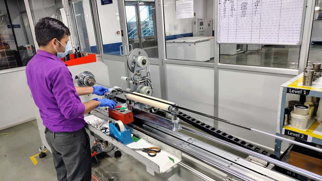 Carbon fibre tube finishing